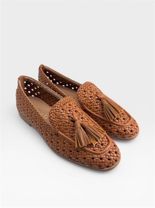 Scarpe da donna mocassini intrecciati cuoio con nappine IL LACCIO | 2046SOFTMARRONE